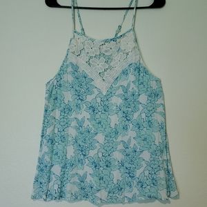 Lightweight cutout tank